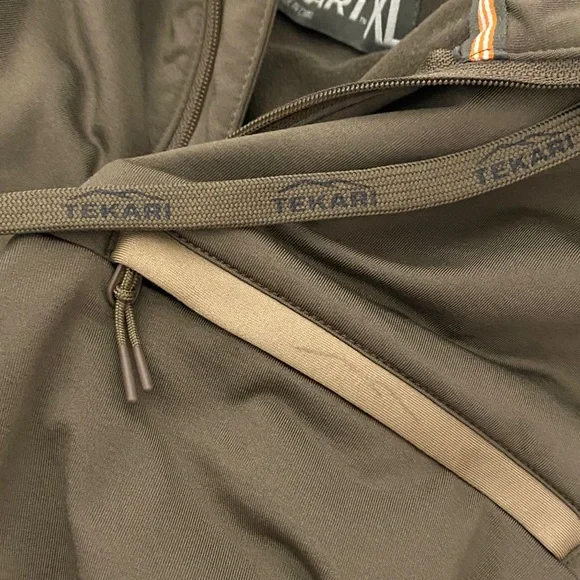 0801 Takari Olive Hooded Pullover Jacket - Picture 5 of 5